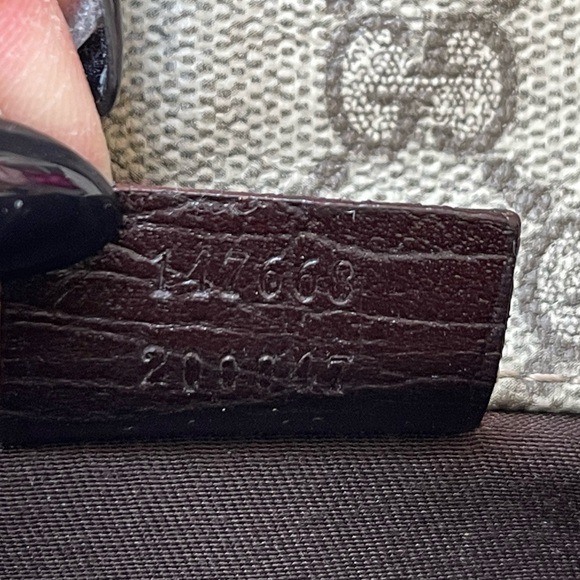 ‼️ SOLD ‼️Gucci crossbody bag - Picture 10 of 16